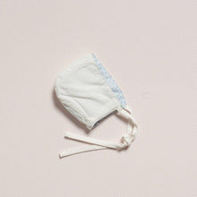 Load image into Gallery viewer, cap-white-corduroy-newborn-1