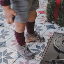 Load image into Gallery viewer, SHORTS W/ STRAPS / GREY CORDUROY