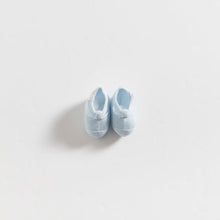 Load image into Gallery viewer, knitted-shoes-blue-grace-baby-and-child-newborn-basics-front
