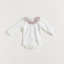 Load image into Gallery viewer, bodysuit-little-blue-flowers-collar-grace-baby-and-child-newborn-front